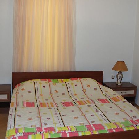 Villa Persenk Lyaskovo  Oda fotoğraf