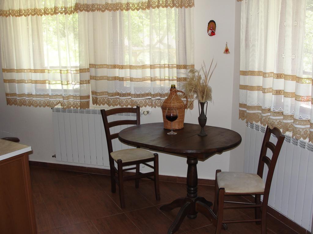 Villa Persenk Lyaskovo  Oda fotoğraf